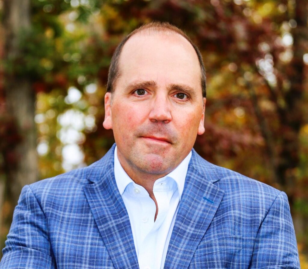 Visa services provider names new CEO